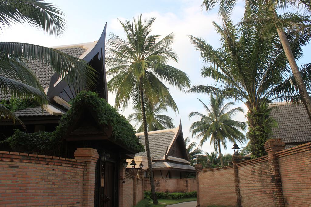 Mukdara Beach Villa & Spa Resort Khaulak Kültér fotó